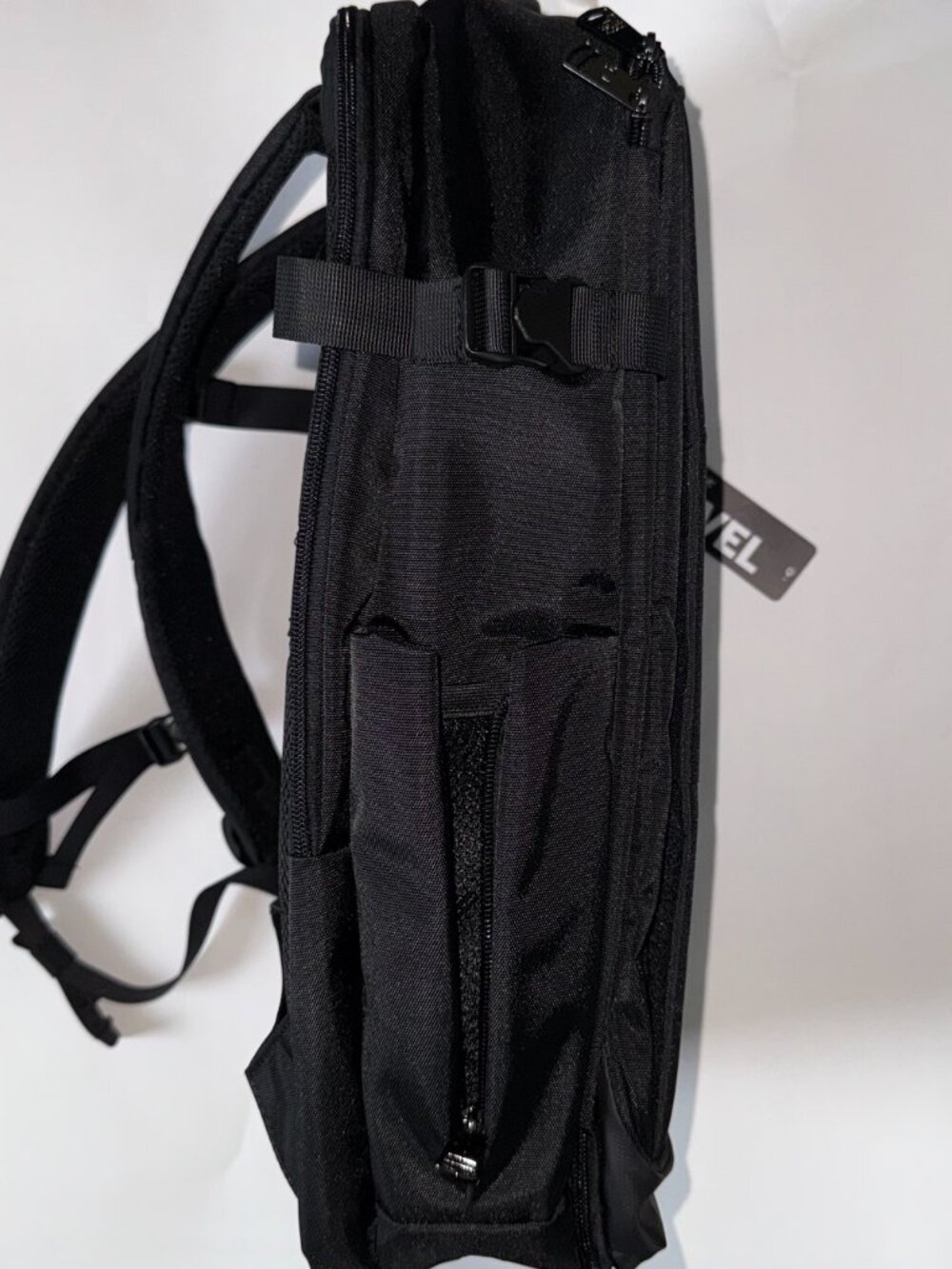 True Religion Will travel backpack in black with a volume of 23 l - Picture 4 of 13